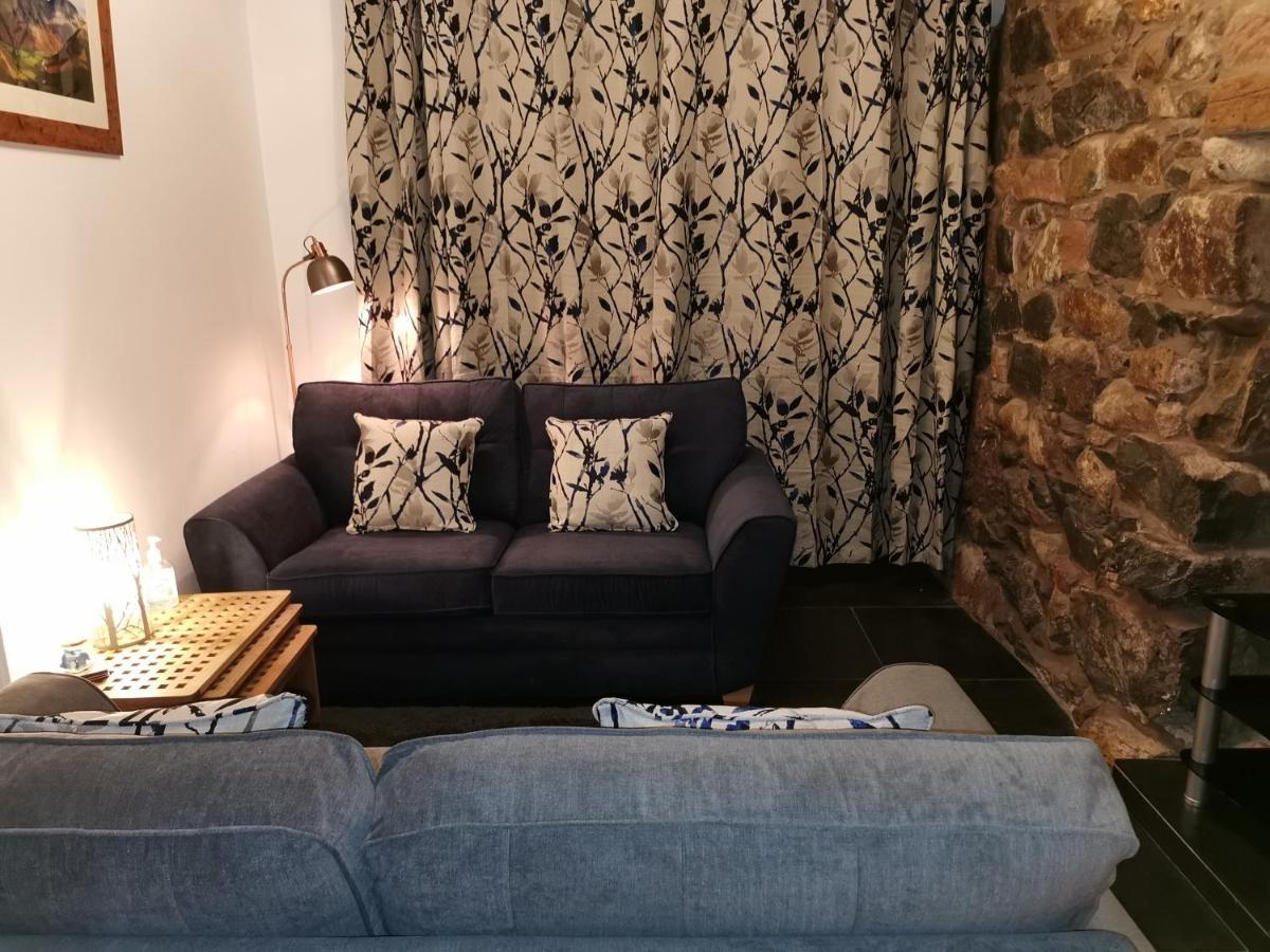 Rainors Farm Cottage 高斯福斯 外观 照片